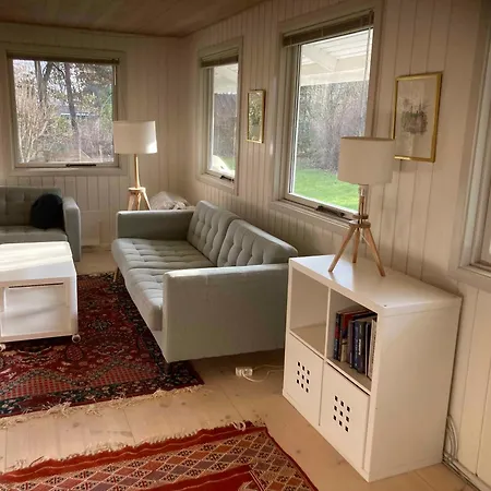 Cozy And Well-appointed Summer House In Hornbaek