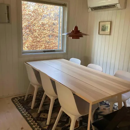 Cozy And Well-appointed Summer House In