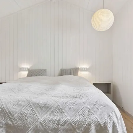 Cozy And Well-appointed Summer House In Ferienhaus *