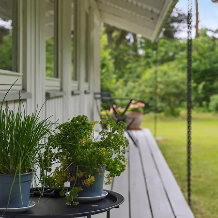 Cozy And Well-appointed Summer House In Dom wakacyjny *